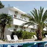 Di Mare (adults Only)