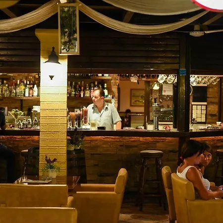Hotel Di Mare (adults Only) Ýpsos